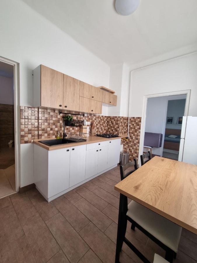 Апартаменти Nivo Apartman Siofok Балатонжабаді Екстер'єр фото